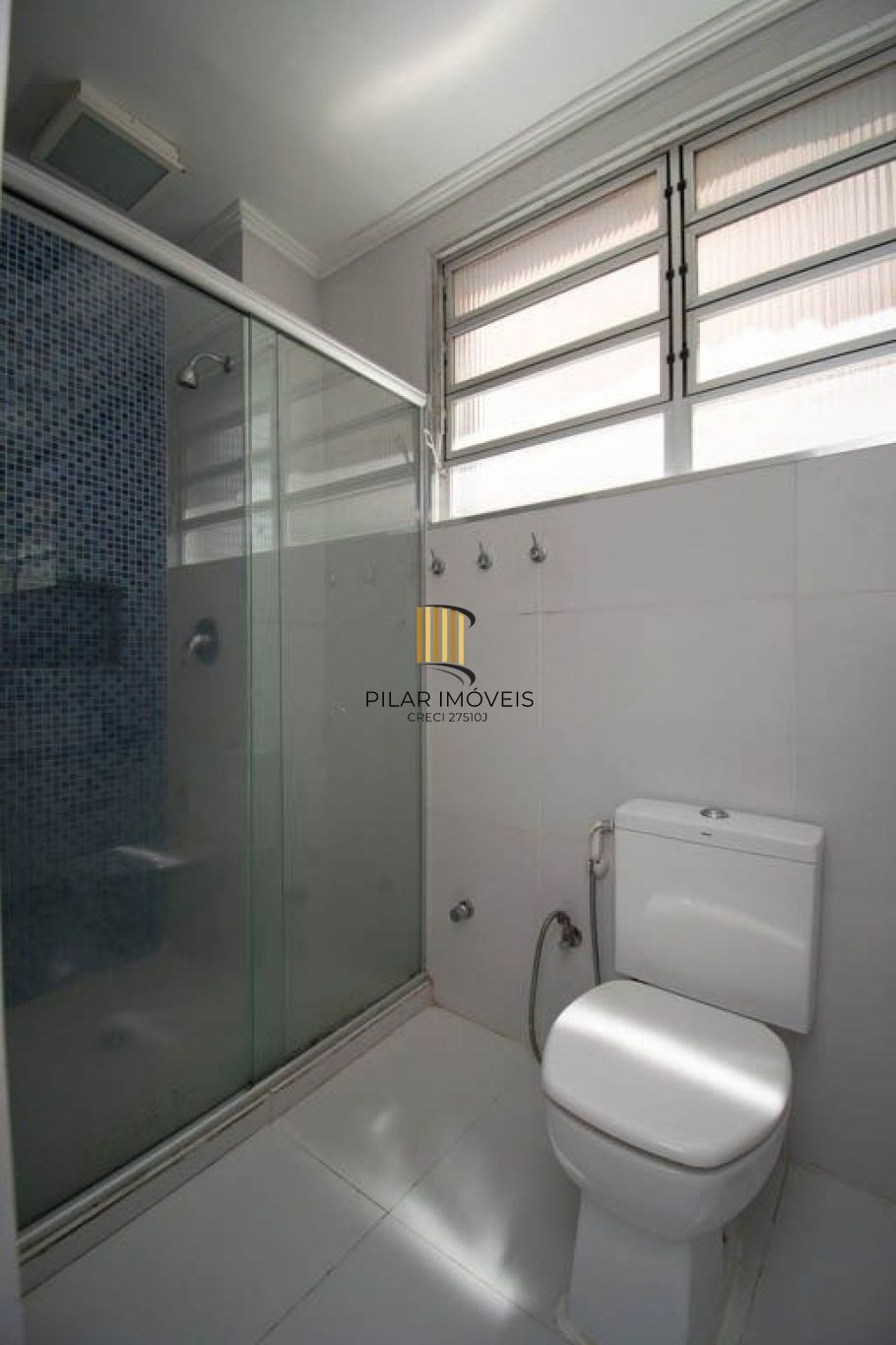 Apartamento de 3 dormitórios à venda no Bairro Centro Histórico, Porto Alegre.