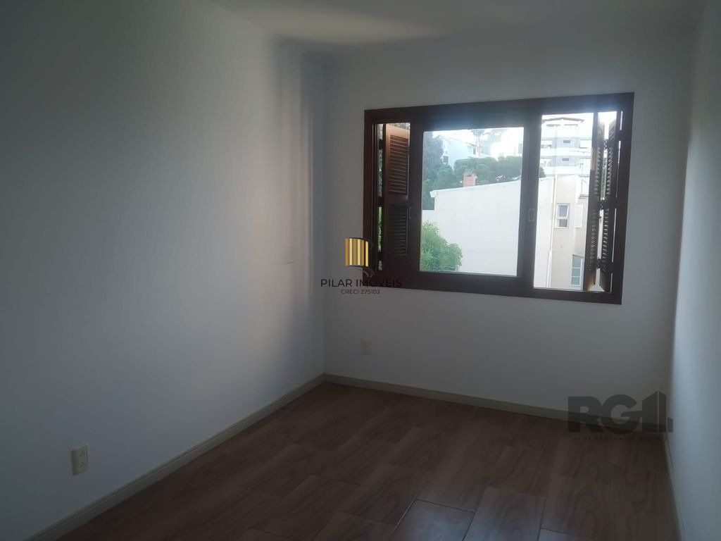 Excelente DUPLEX de 90m² com 2 dormitórios e 2 vagas.
