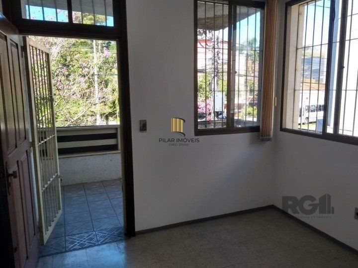 Casa Comercial no bairro Teresópolis