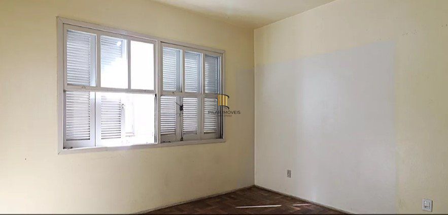 Apartamento de 2 dormitórios á venda no Bairro Cristo Redentor, Porto Alegre