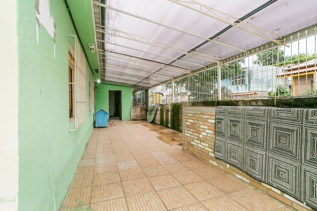 Casa de 2 dormitórios à venda Bairro no Vila Nova - Porto Alegre