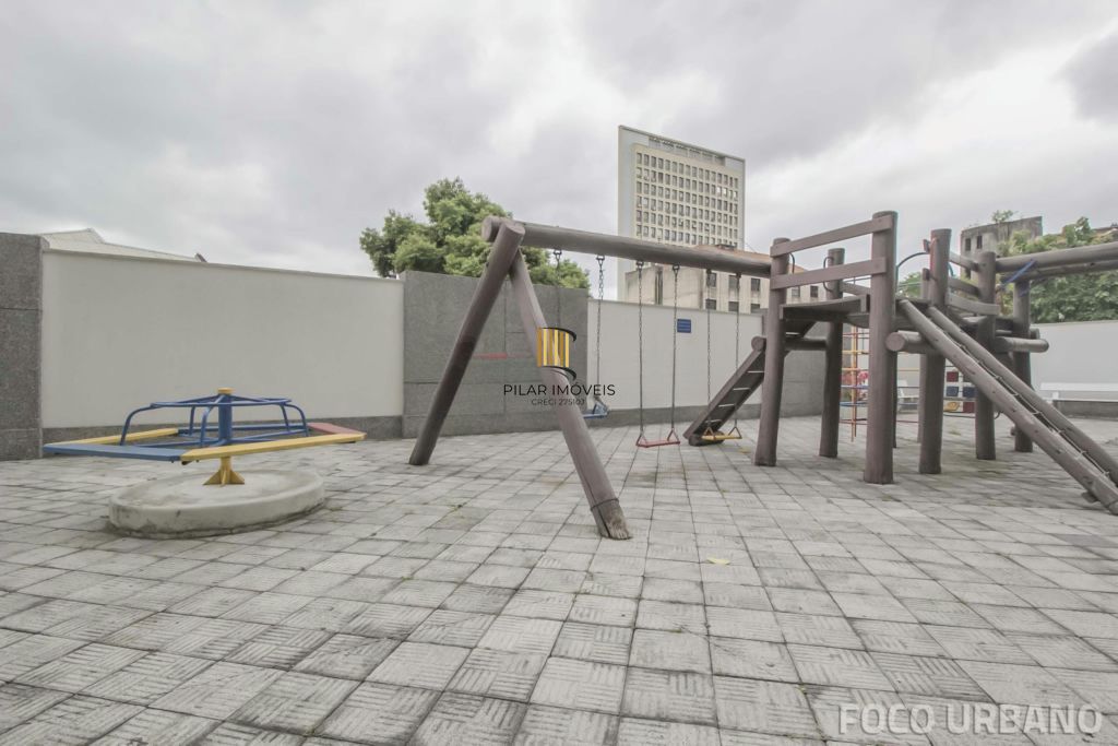 Cobertura 2 dormitórios à venda Avenida Alberto Bins, Floresta - Porto Alegre
