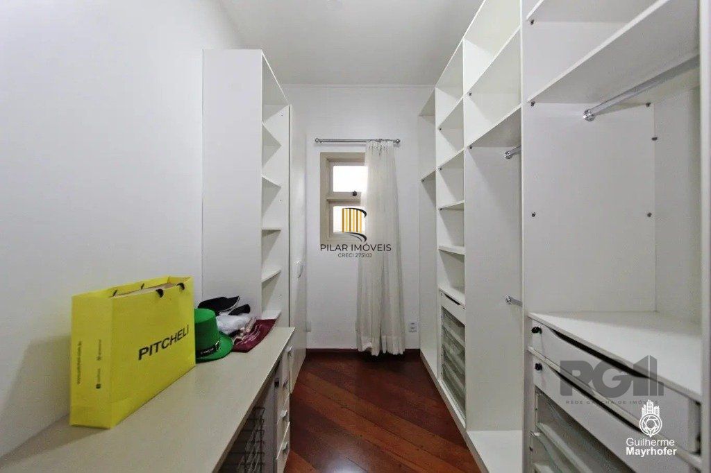 Casa com 4 quartos e 412m² à venda em Jardim do Lago, Canoas.