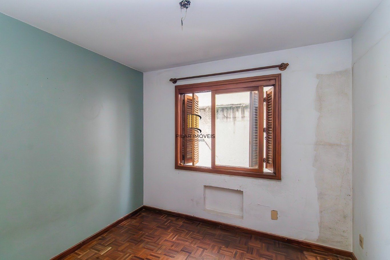 Apartamento de 2 dormitórios e 94m² à venda em Petrópolis, Porto Alegre.
