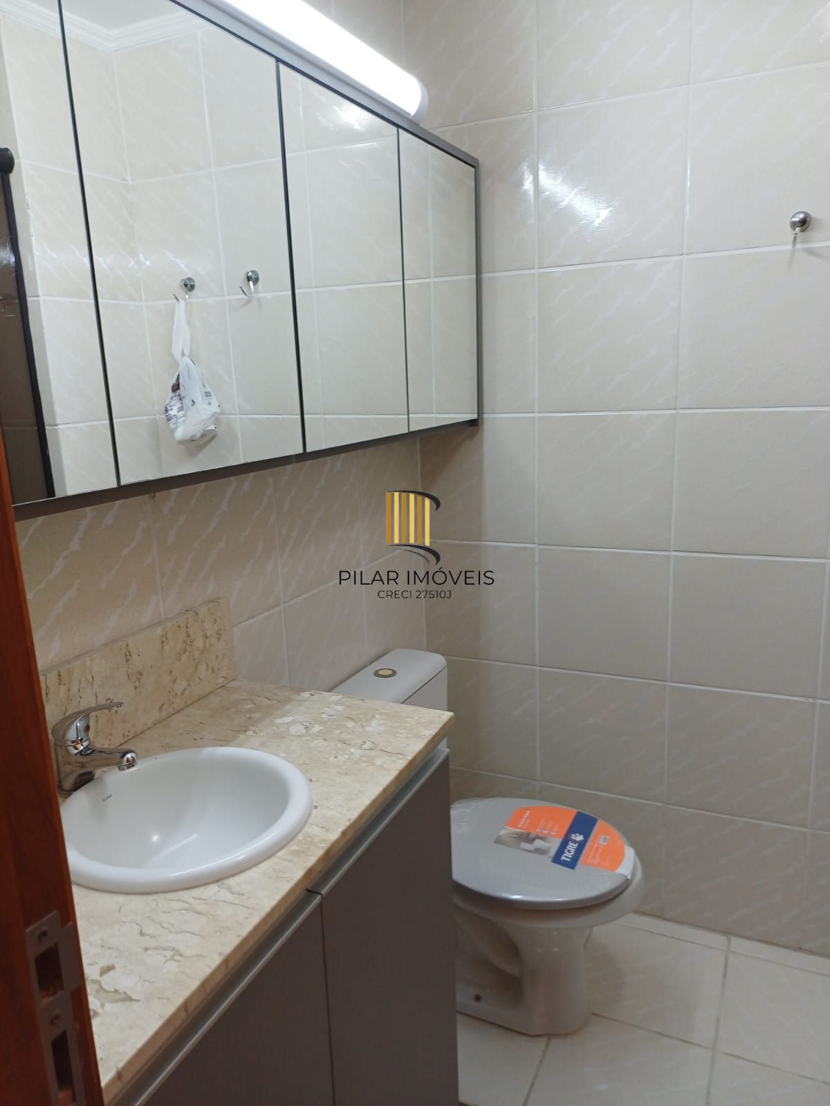 Cobertura 3 dormitórios no bairro Nonoai