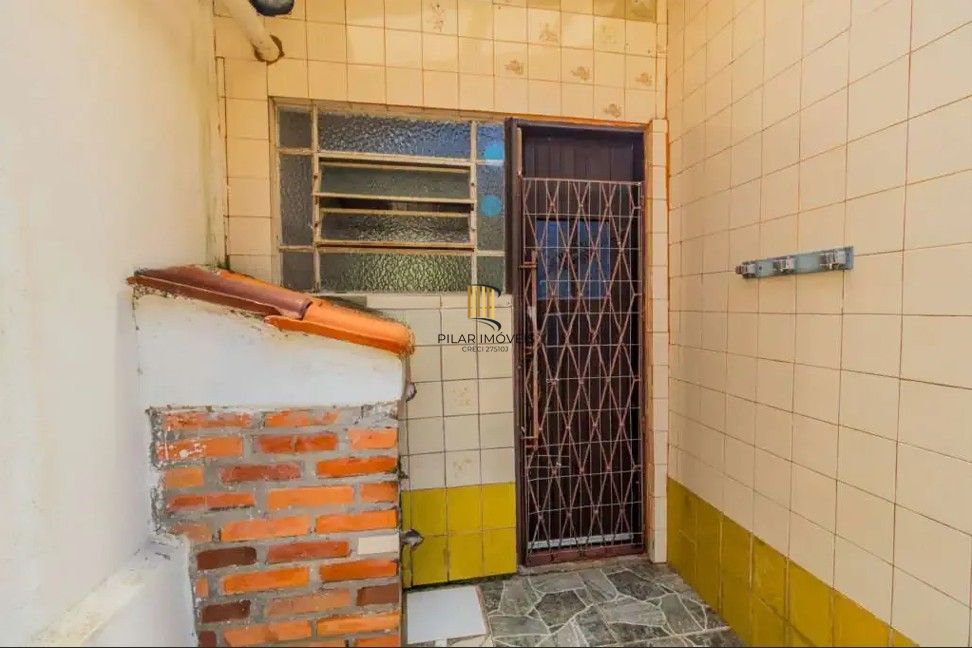 Casa 4 Dormitórios Bairro Gloria.