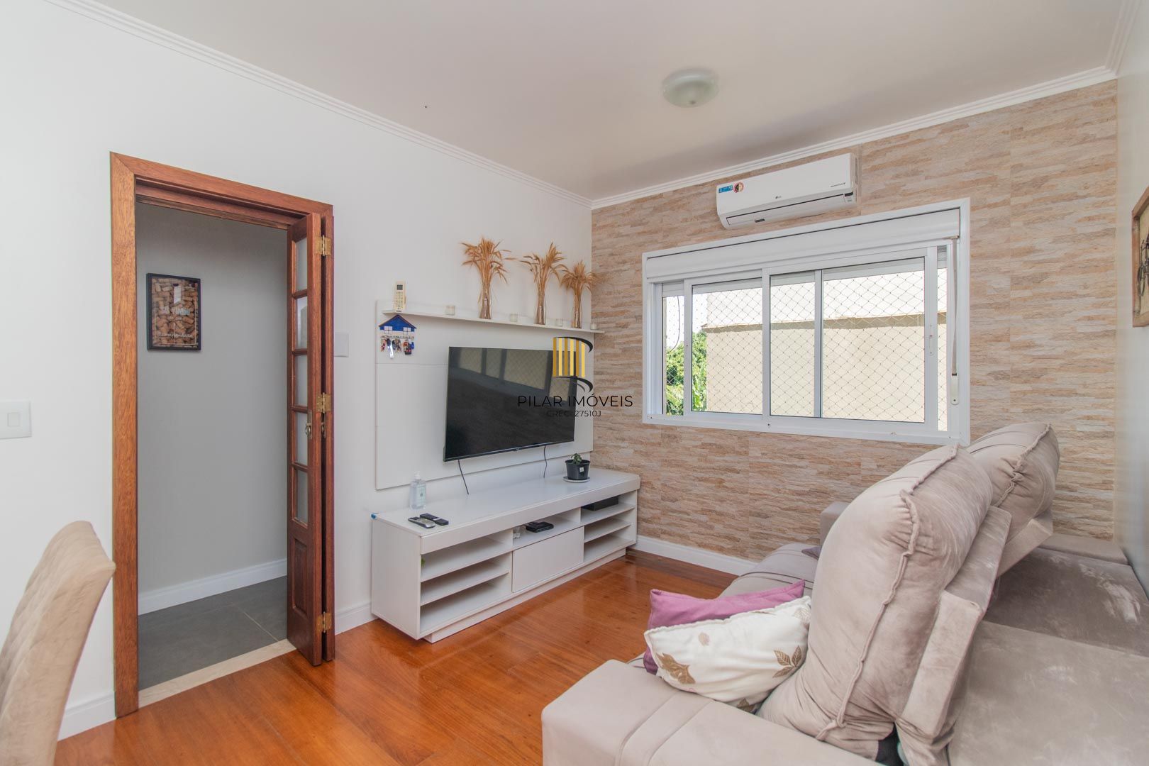 Apartamento de 2 dormitórios á venda no Bairro Teresópolis - Porto Alegre. - Pilar Imóveis