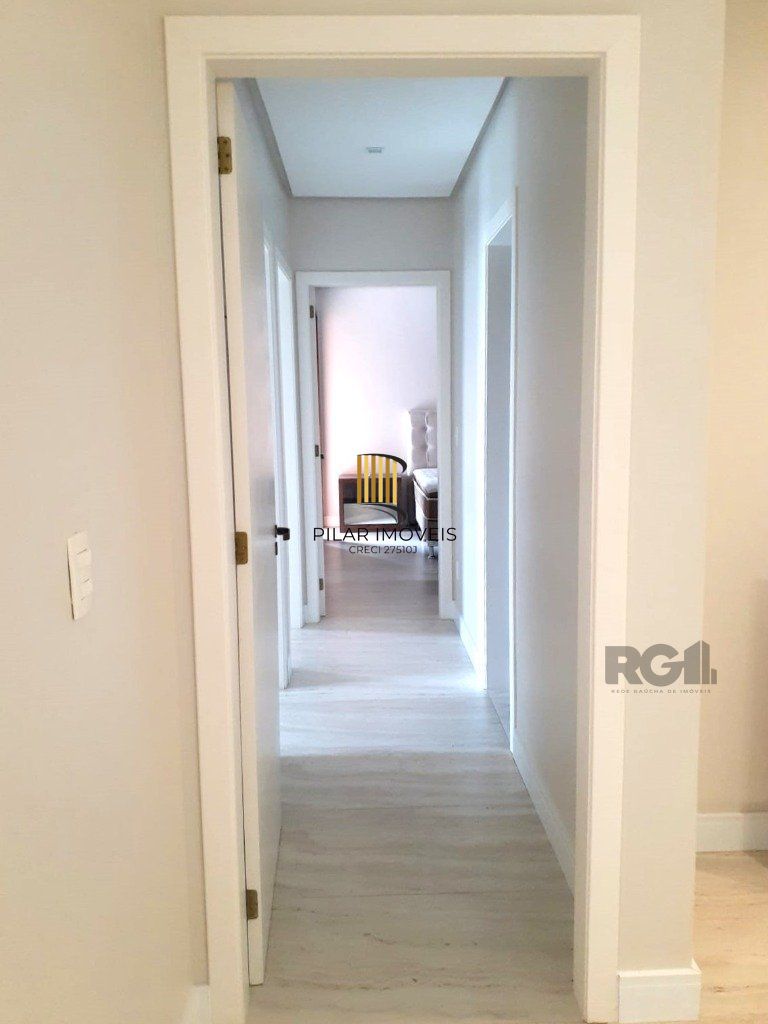 Apartamento 177m² - 3 dormitórios, 2 vagas no bairro Santa Tereza