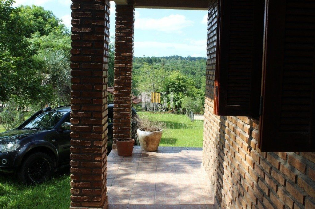 Sítio para Venda - 100m², 3 dormitórios, 9 vagas - Pinheiro