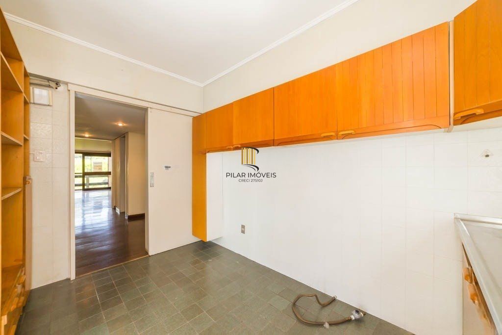 Apartamento de 3 dormitórios à venda no Bairro Auxiliadora, Porto Alegre.