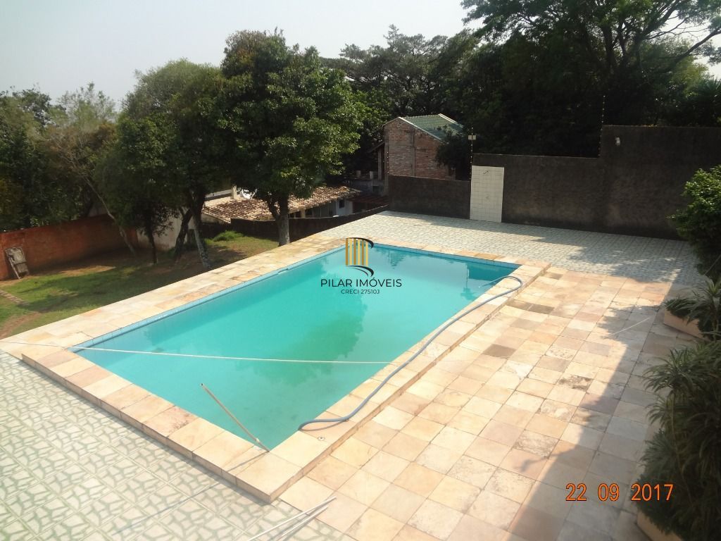 Casa para Venda - 365m², 4 dormitórios, sendo 2 suites, 6 vagas - Nonoai