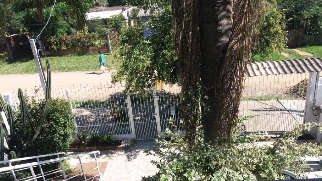 Casa para Venda - 300m², 5 dormitórios, Augusta