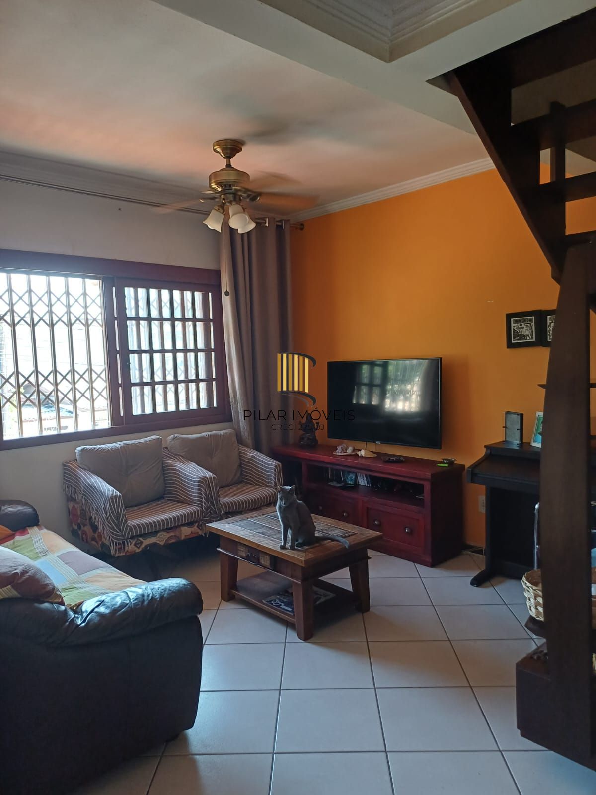 Casa 3 dormitórios no bairro Camaquã