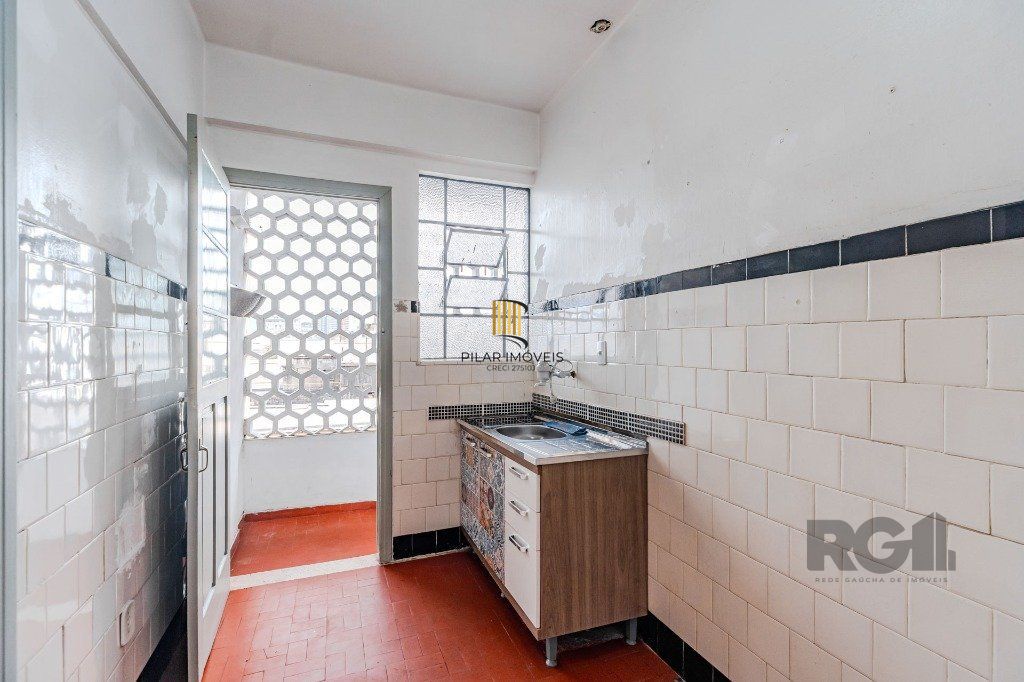 Apartamento de 89m², 2 dormitórios no Centro Histórico. 