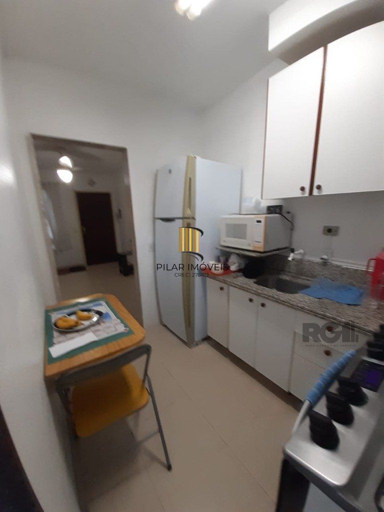 Apartamento 2 dormitórios no bairro Camaquã