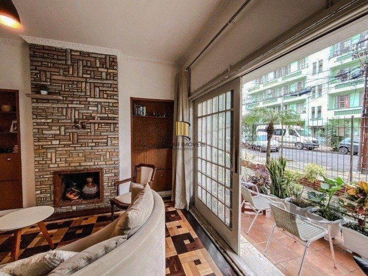 Apartamento 3 dormitórios no bairro Azenha