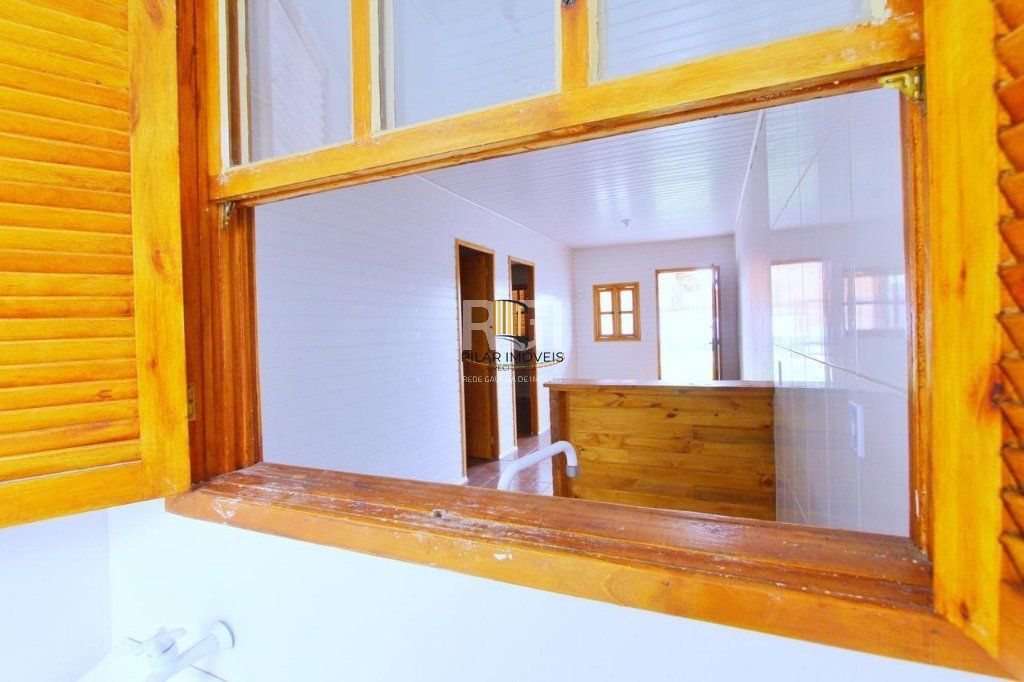 CASA BEM LOCALIZADA NA CAVALHADA EM FRENTE AO CECOPAM