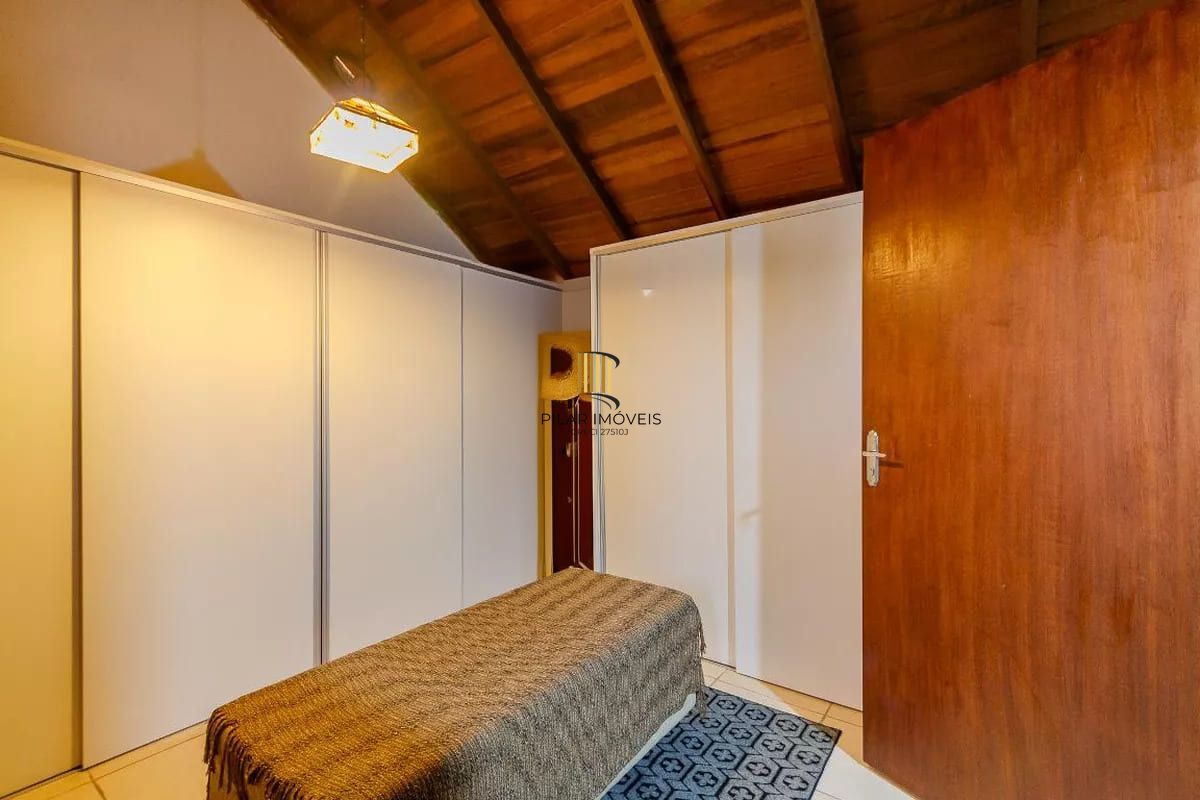 Casa de condomínio à venda com 258m², 3 quartos e 2 vagas