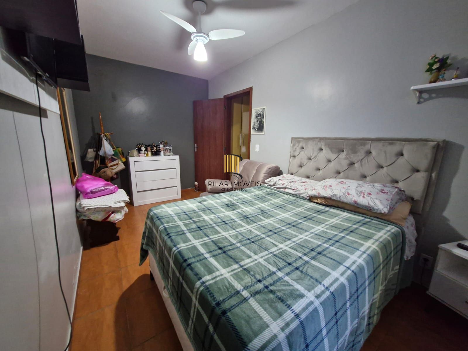 Apartamento Garden térreo, com 2 dormitórios, localizado no Bairro Teresópolis.