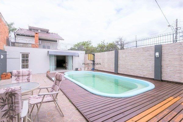 Casa para Venda - 238.35m², 4 dormitórios, sendo 1 suites, 2 vagas - Nonoai