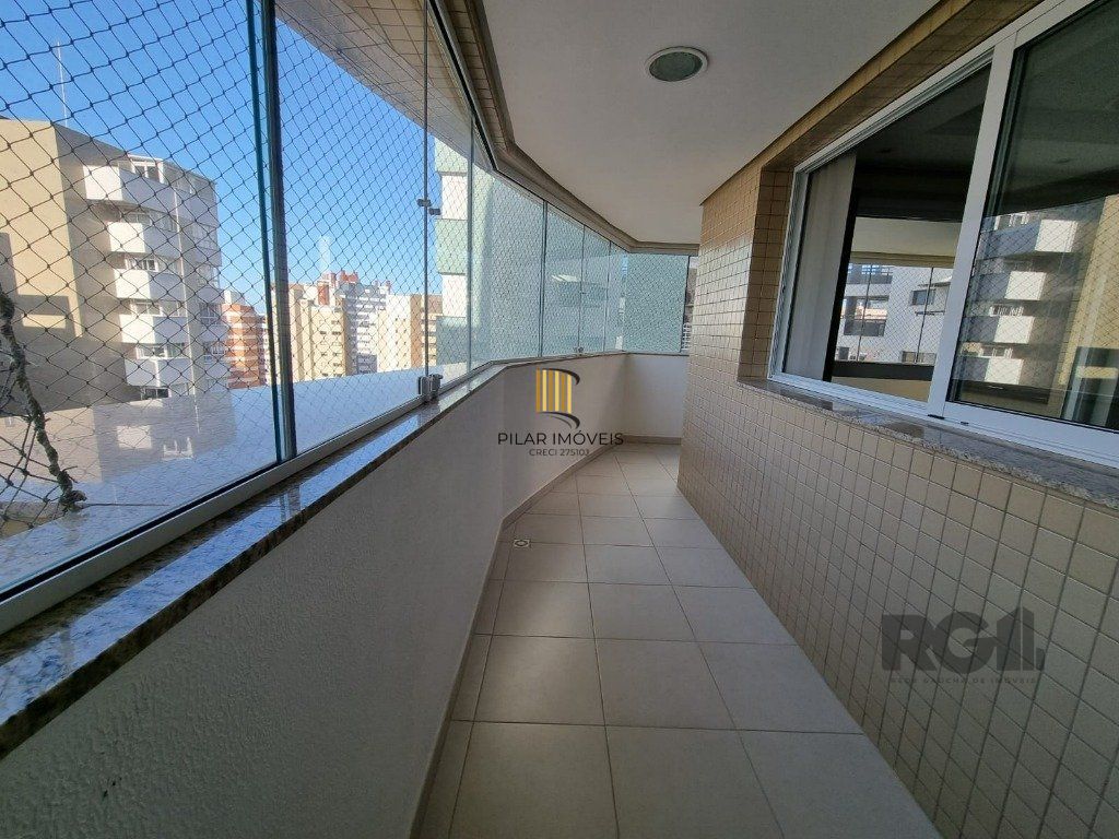 Apartamento 3 dormitórios no bairro Praia Grande