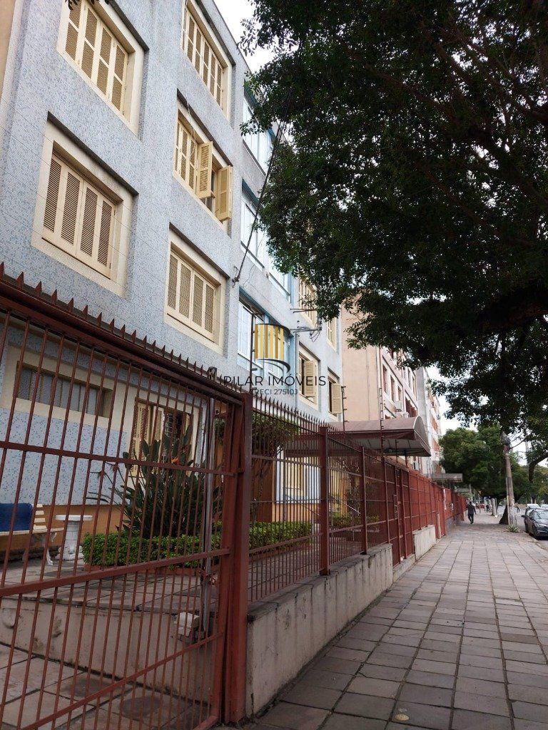 Apartamento 2 dormitórios, próximo da UFRGS, PUC, Ernesto Dorneles e trasporte público.