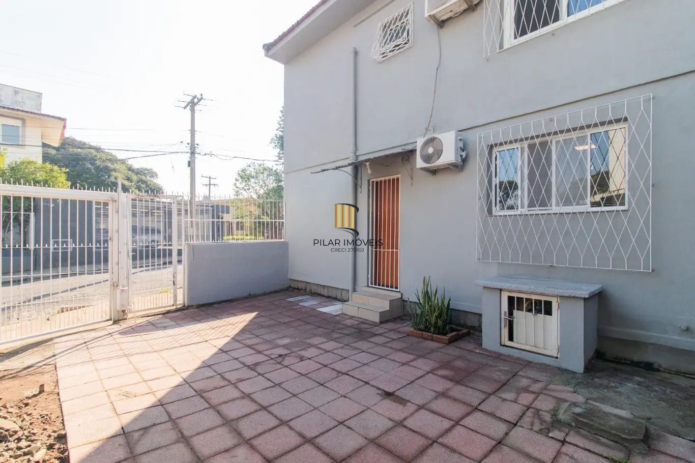 Casa de 3 dormitórios com 90m² à venda no Bairro Medianeira