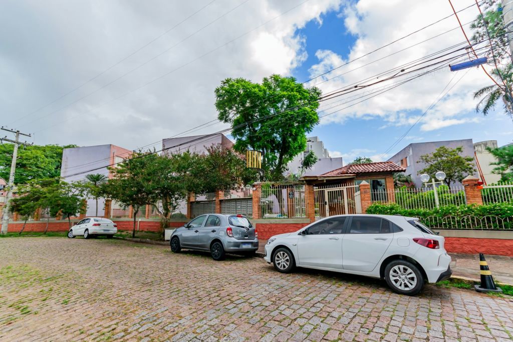 Apartamento 2 dormitórios e vaga rotativa.