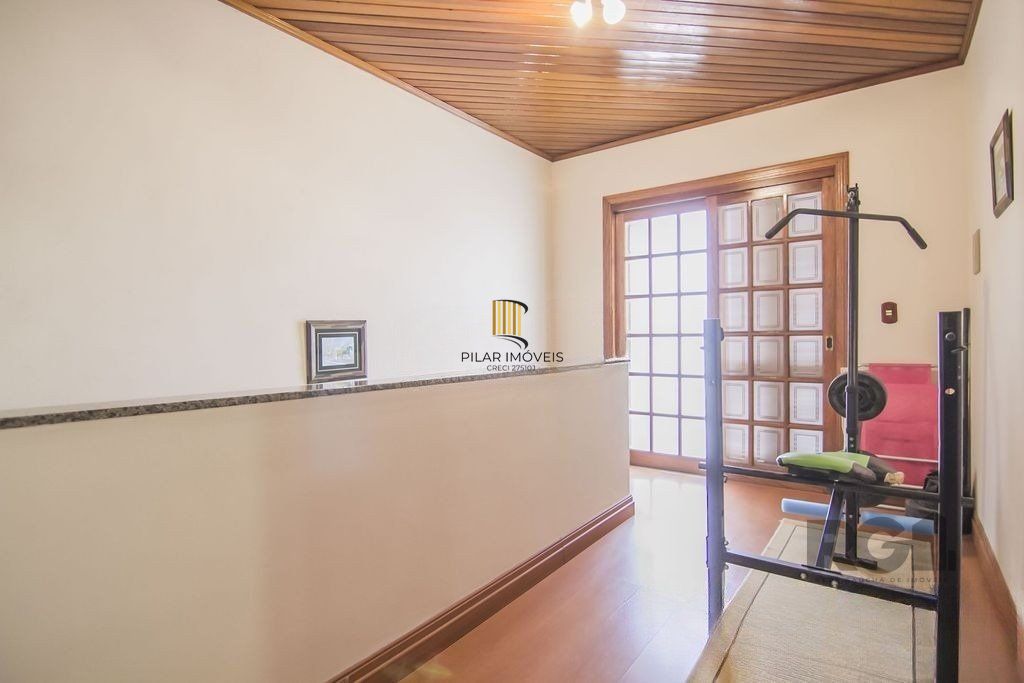 Casa de 2 dormitórios, no bairro Partenon
