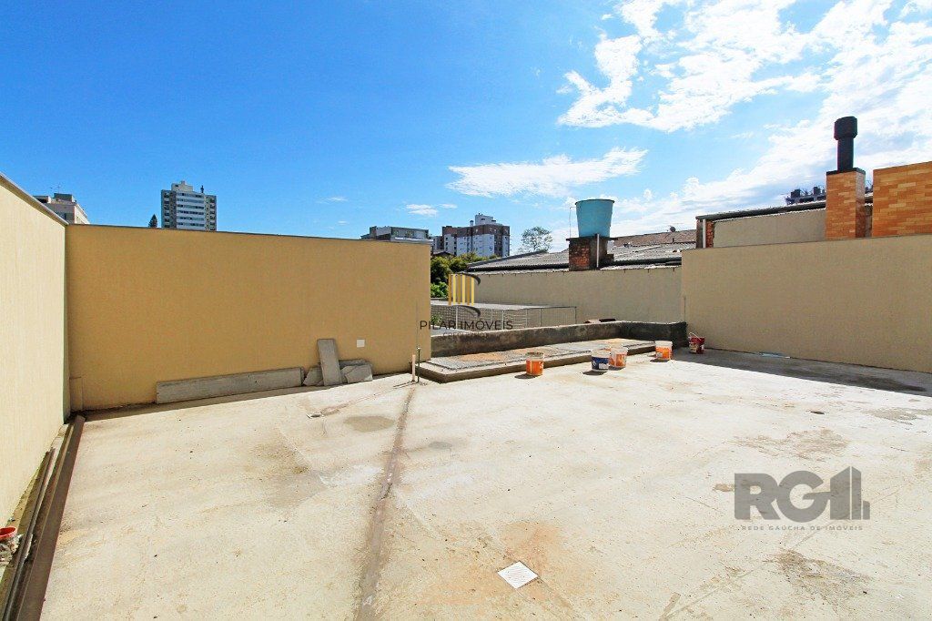 Apartamento 3 dorms à venda Rua Roque Calage, Passo da Areia - Porto Alegre