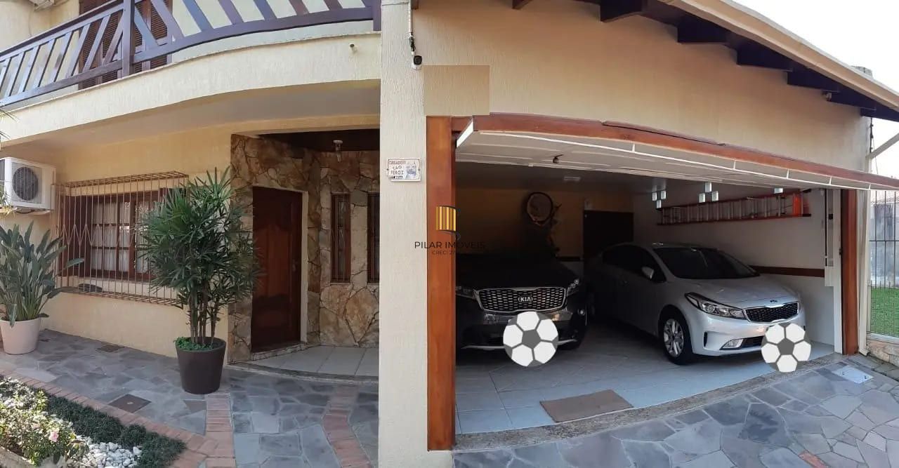 Casa com 3 dormitórios  de 278m² à venda no Bairro Jardim Itú Sabará