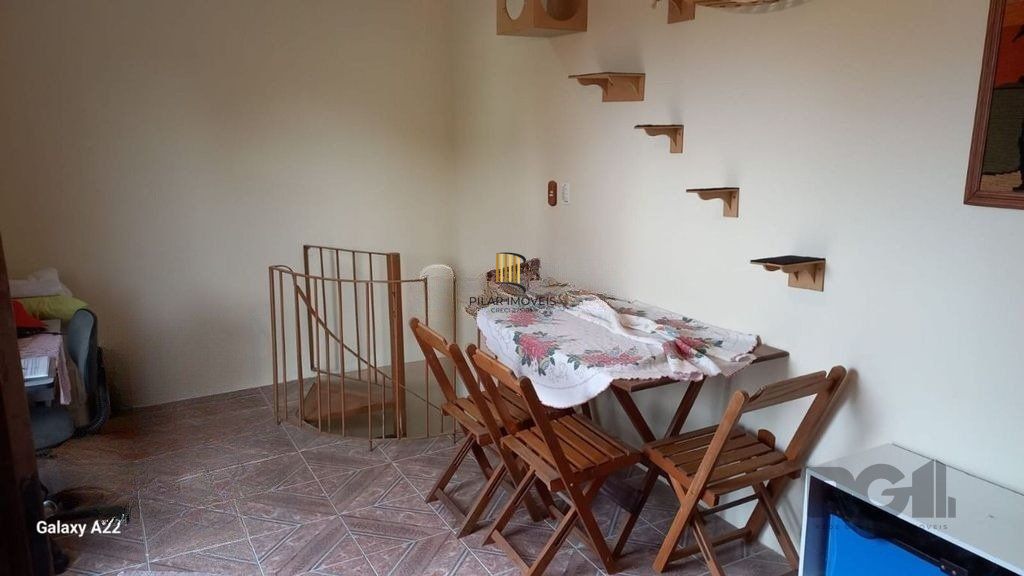 Casa 3 dormitórios no bairro Rubem Berta