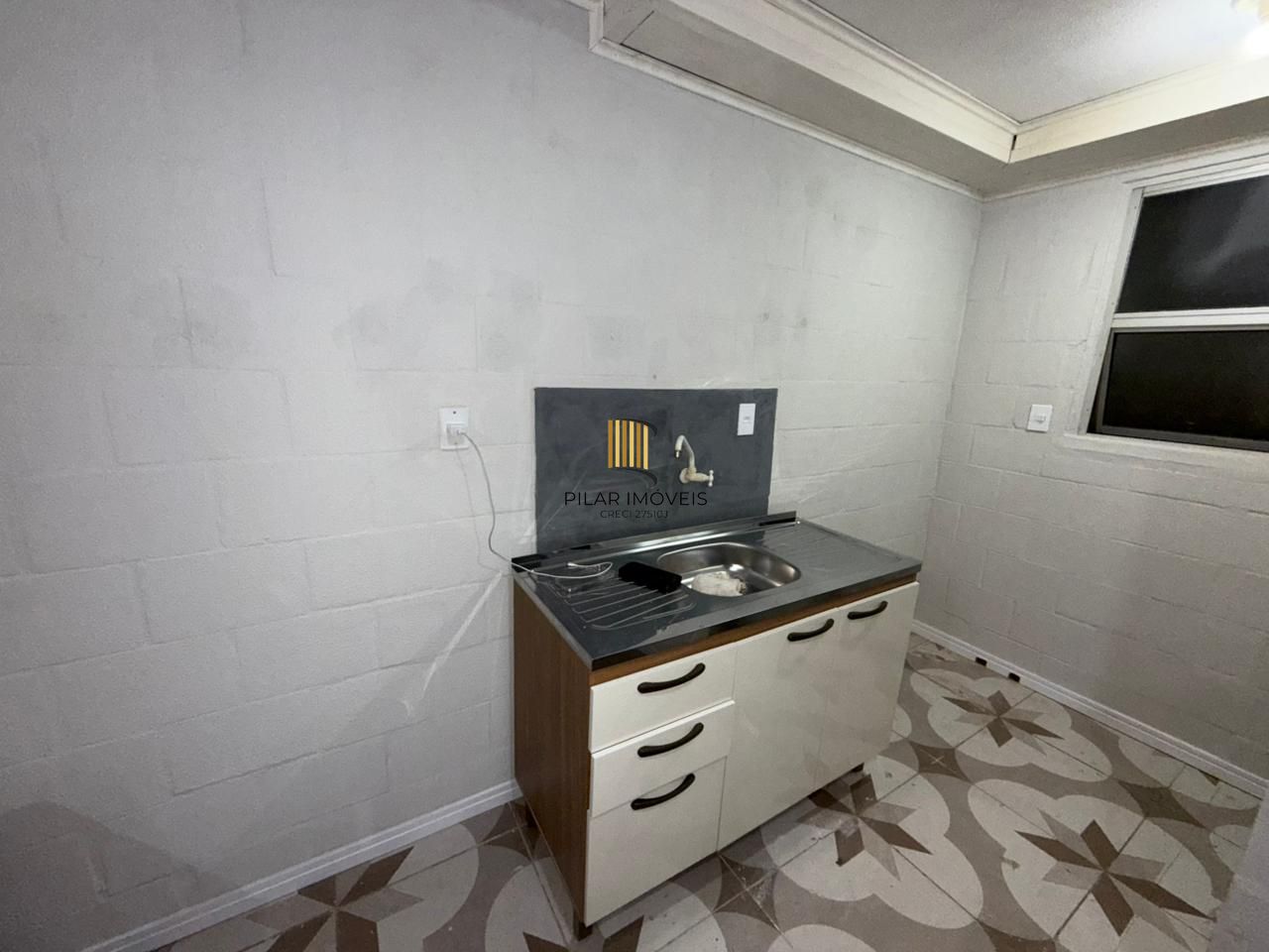 Apartamento de 43m² com 1 dormitórios no Bairro Vila Nova - Porto Alegre
