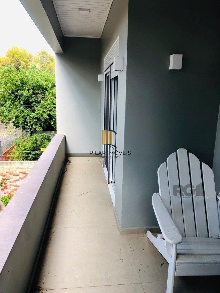 Casa 4 dormitórios no bairro Nonoai