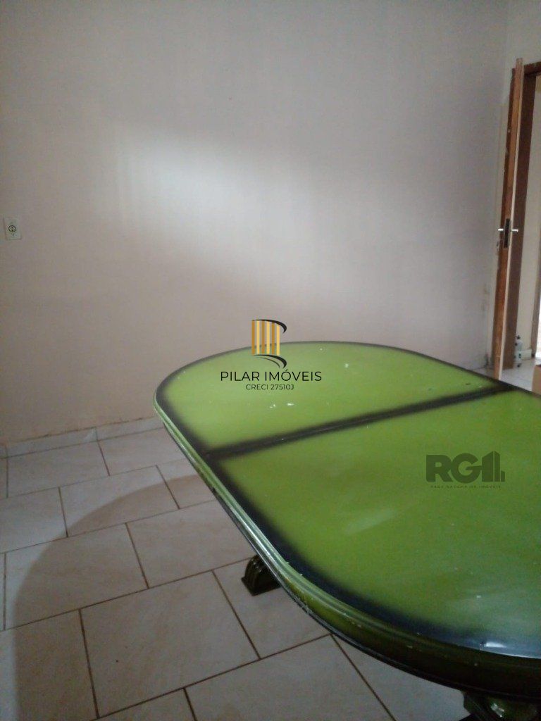 Casa para Venda - 146m², 4 dormitórios, 4 vagas - Cavalhada