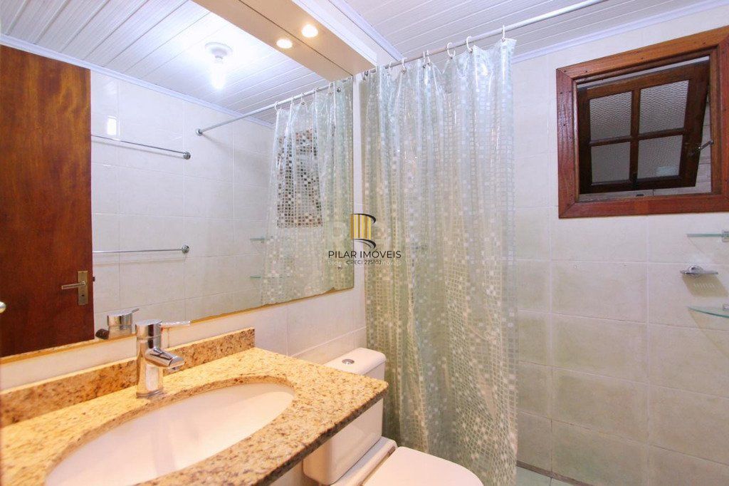 Casa 2 dormitórios no bairro Medianeira