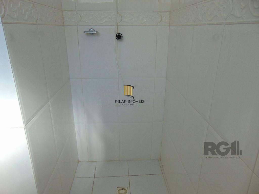 Casa 84m² - 2 dormitórios, 2 vagas no bairro Jardim Botânico