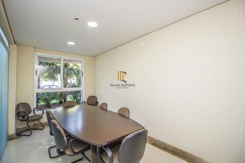 Apartamento de 2 dormitórios à venda no Jardim do Salso - Porto Alegre