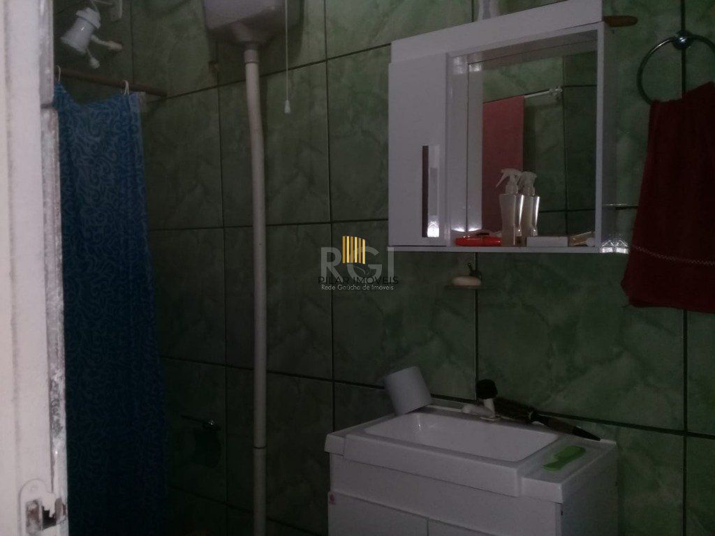 Casa para Venda - 76m², 2 dormitórios, 1 vaga - Santa Fé