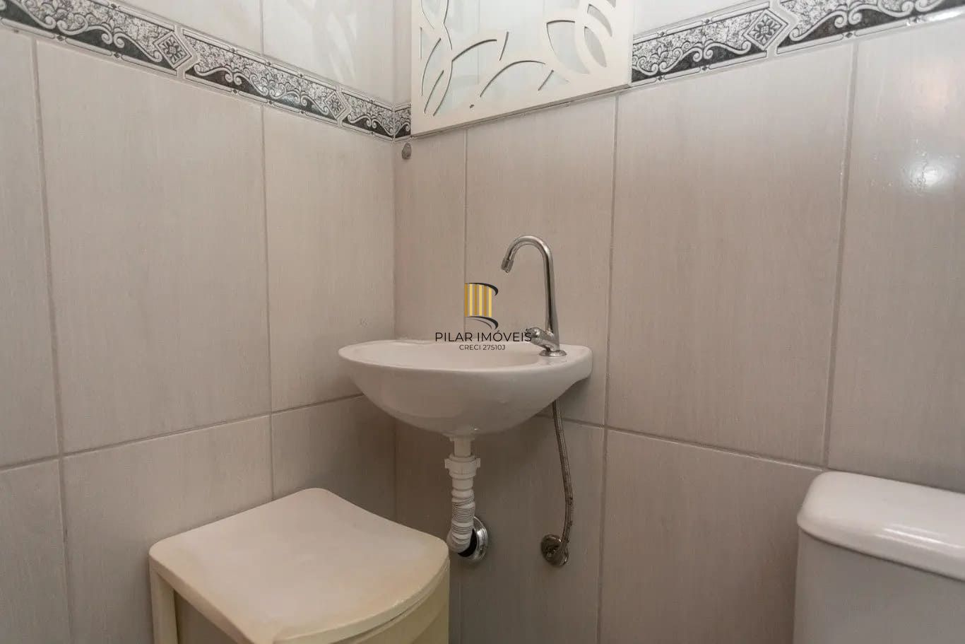 Casa com 2 dormitórios à venda em Partenon, Porto Alegre