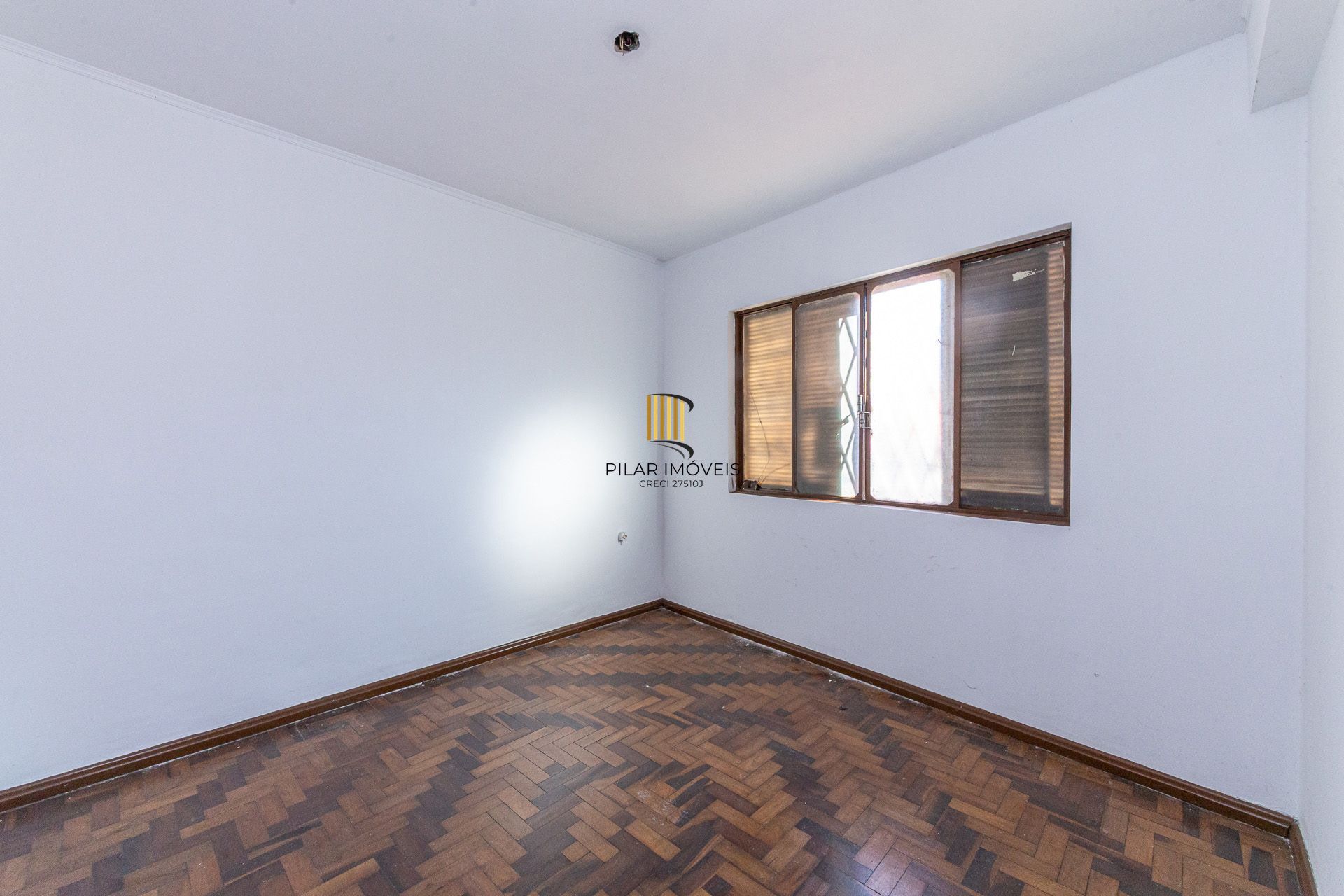 Apartamento com 2 quartos e 38m² à venda em Cidade Baixa, Porto Alegre.