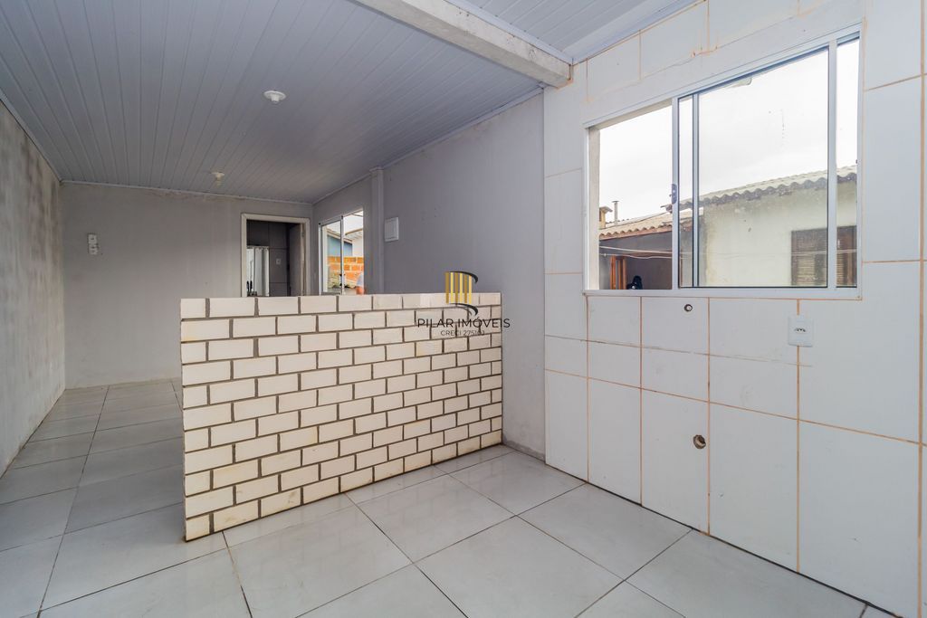 Casa 3 dormitórios à venda no Bairro Restinga - Porto Alegre
