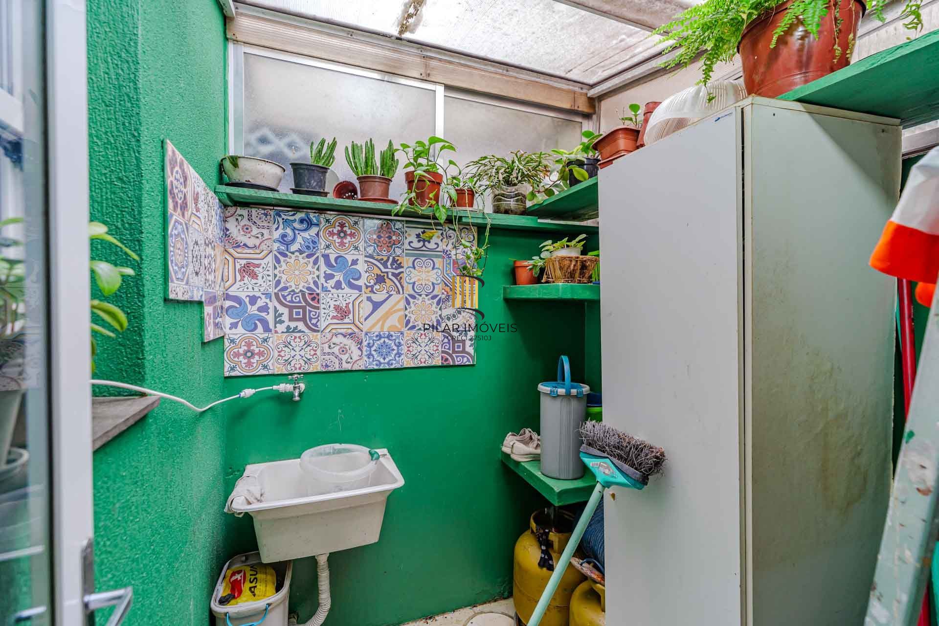 Casa de 03 dormitorios no bairro Teresopolis