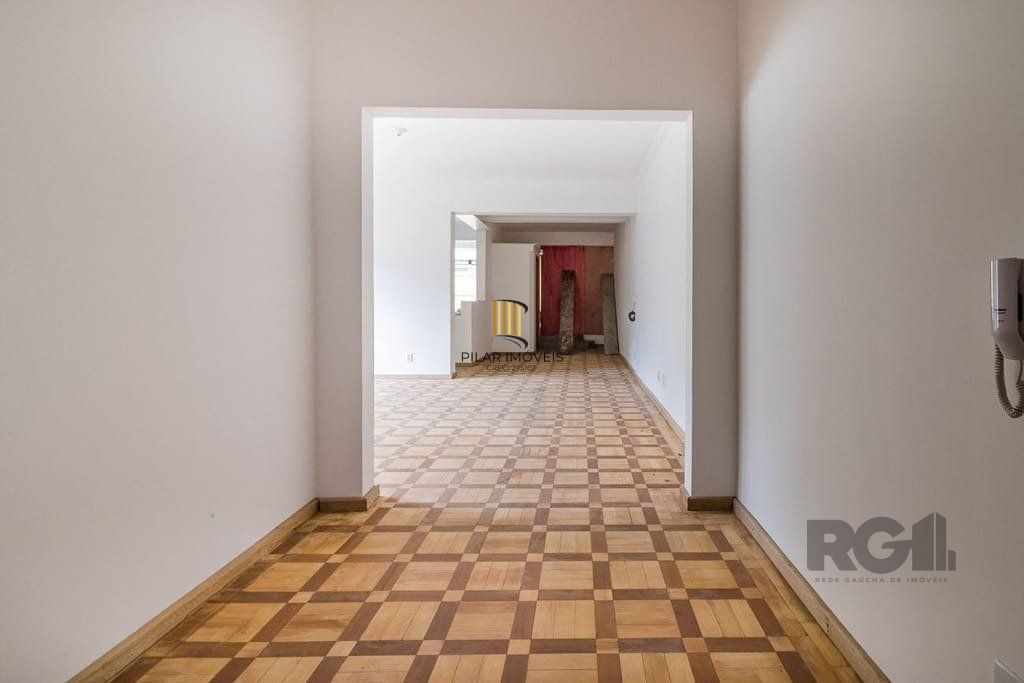 Excelente apartamento de 135m² com 4 suítes e 1 vaga.