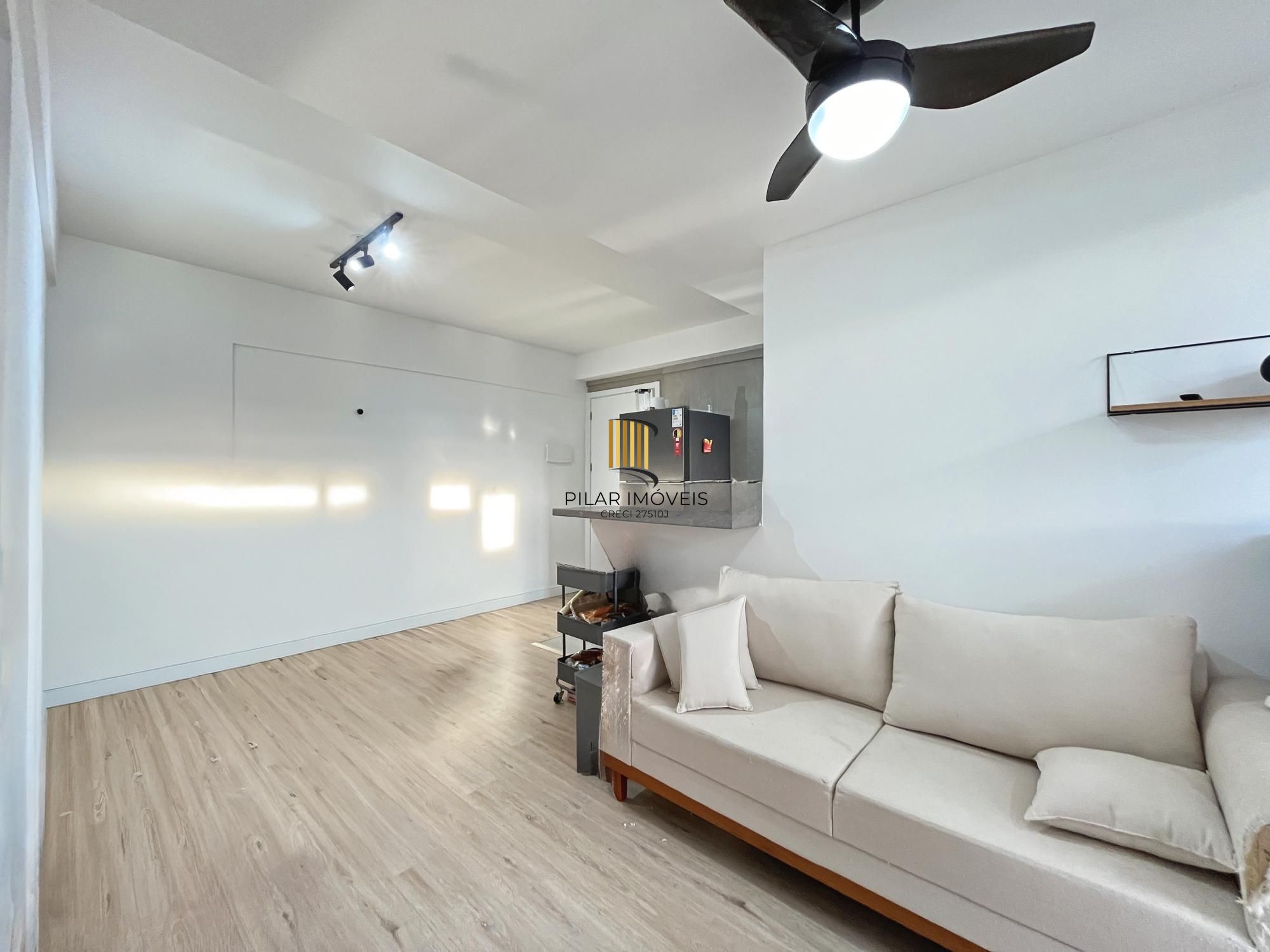 Apartamento de 2 dormitórios no Bairro Teresópolis - Porto Alegre