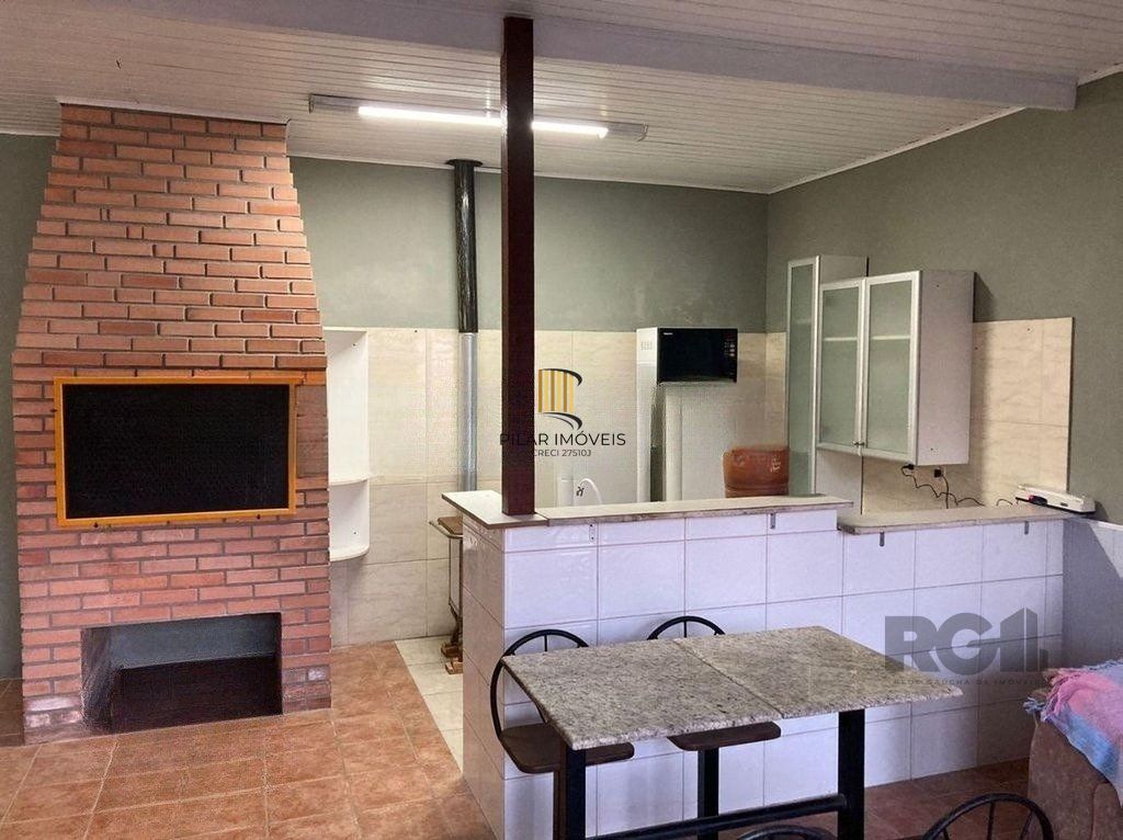 Casa de 2 dormitórios no bairro Jardim Itu