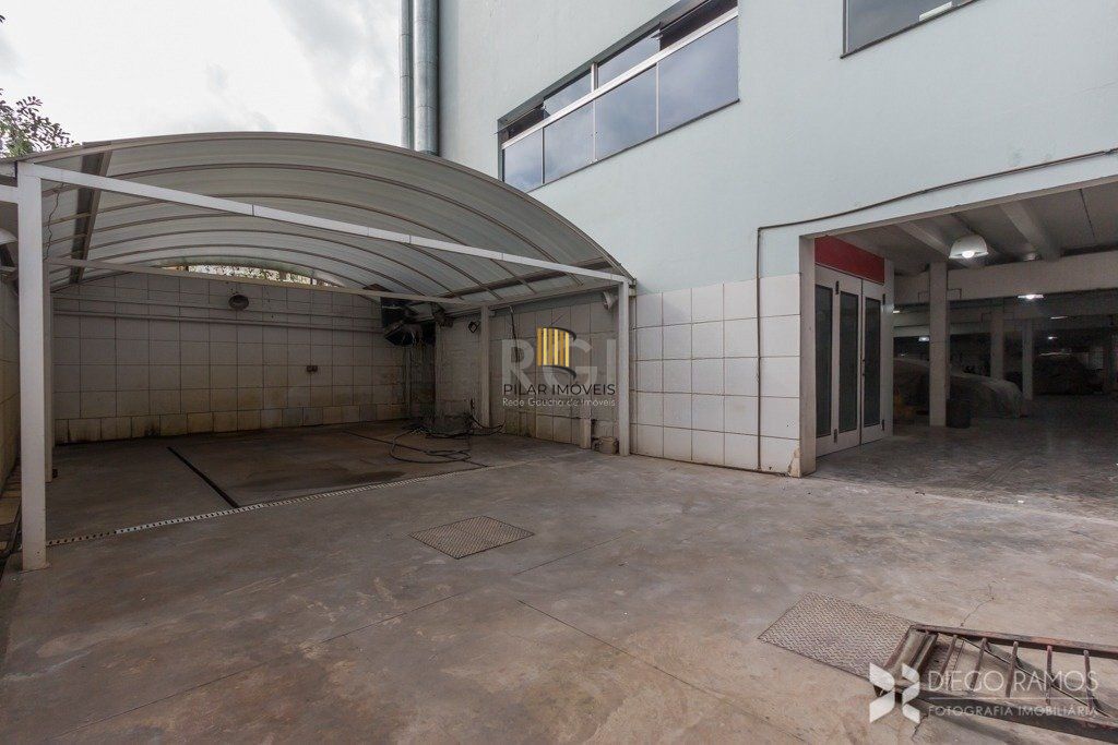 Prédio à venda 2236m² Avenida OTTO NIEMEYER, Tristeza, Porto Alegre.