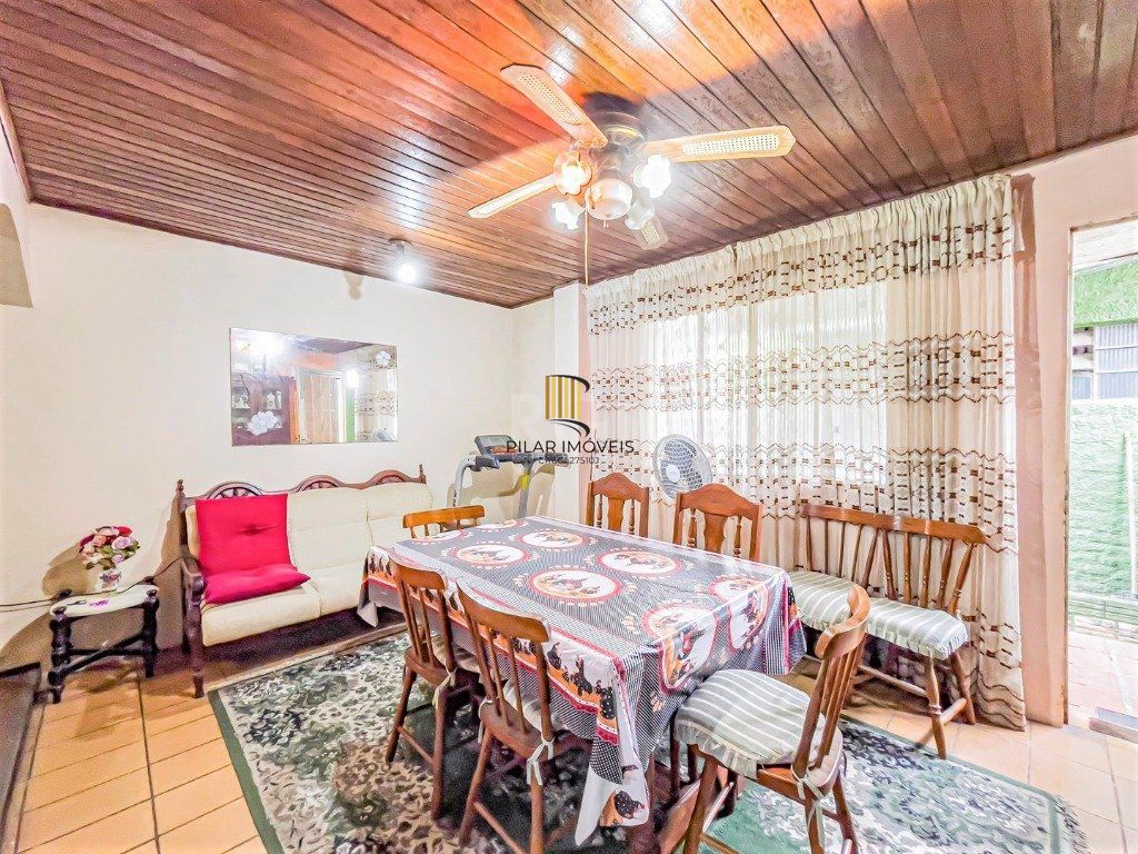 Casa para Venda - 212m², 3 dormitórios, 3 vagas - Azenha