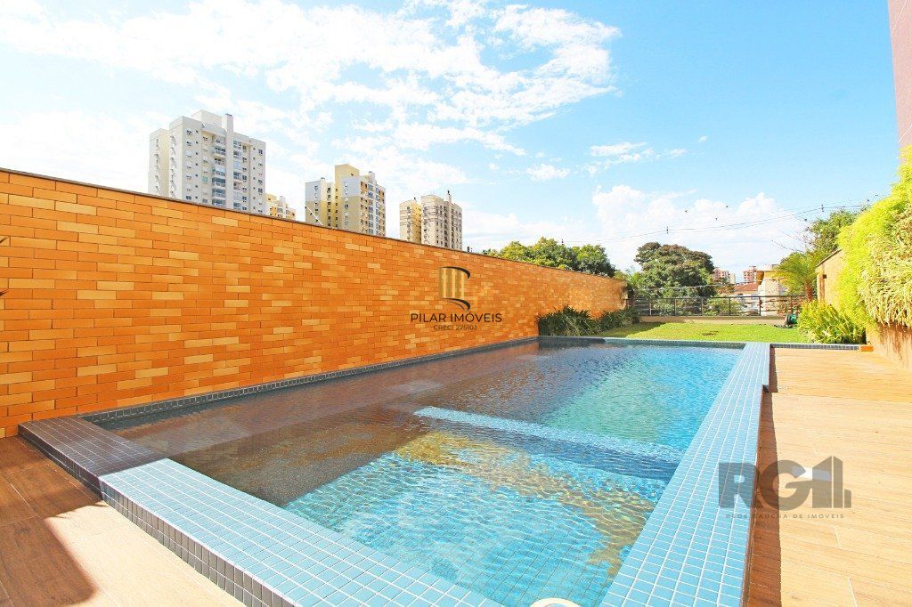 Apartamento 3 dorms à venda Rua Roque Calage, Passo da Areia - Porto Alegre