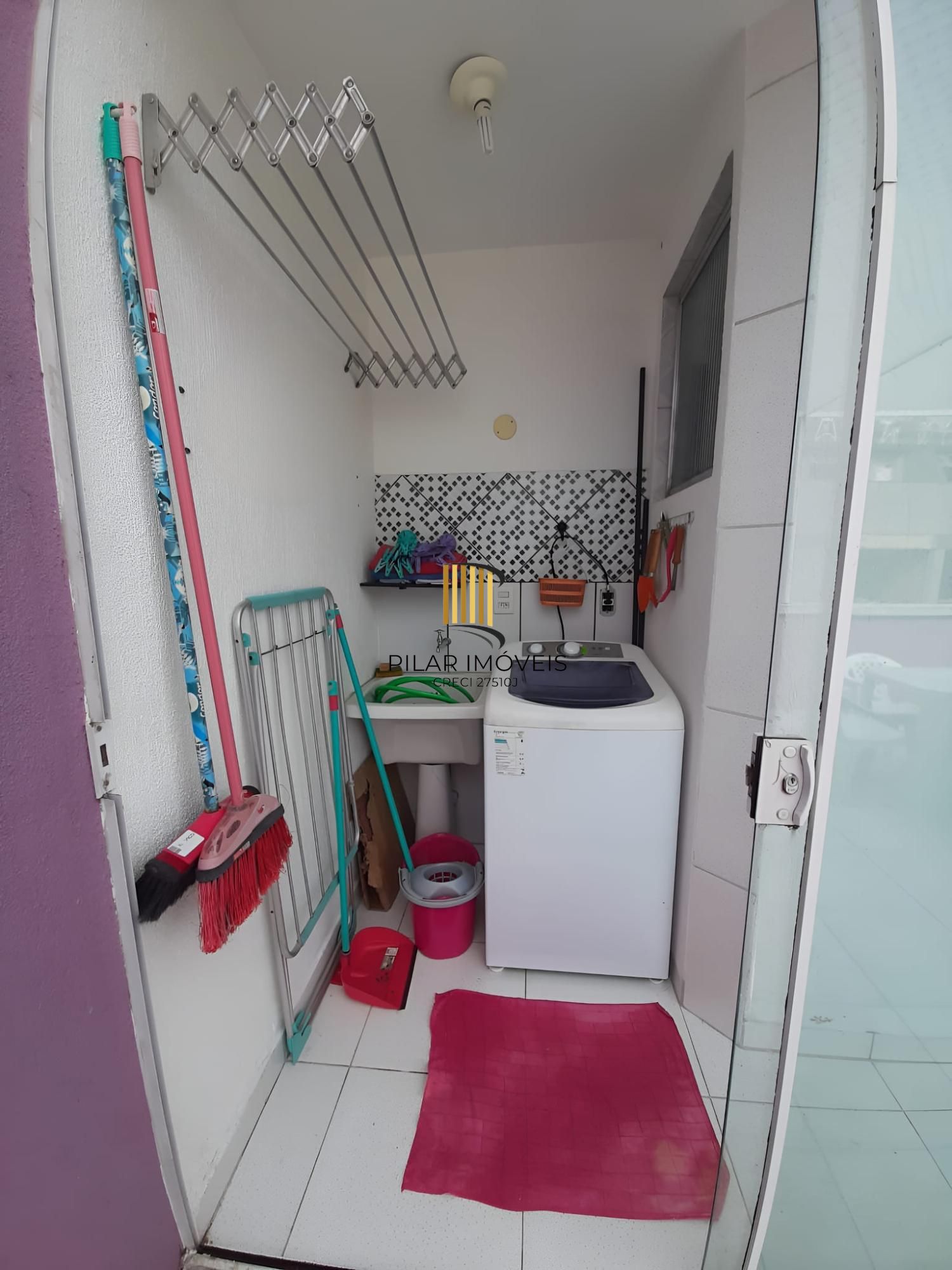 Cobertura de 104m² com  2 dormitórios no Bairro Nonoai - Porto Alegre
